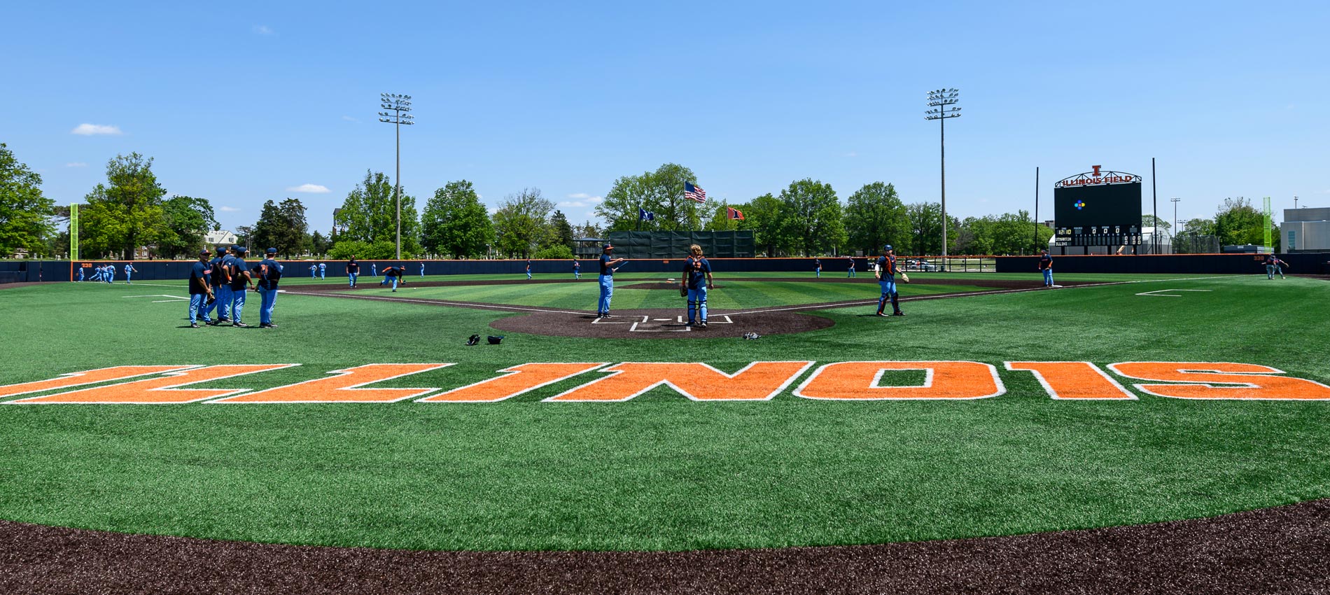 Fighting Illini Baseball Baseball Camps University Of Illinois 